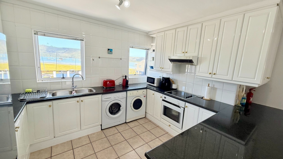 To Let 2 Bedroom Property for Rent in Knysna Quays Western Cape